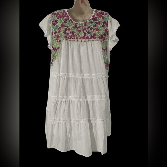 NWOT J Marie embroidered Tiered Maria Dress Size  Medium - Picture 2 of 10